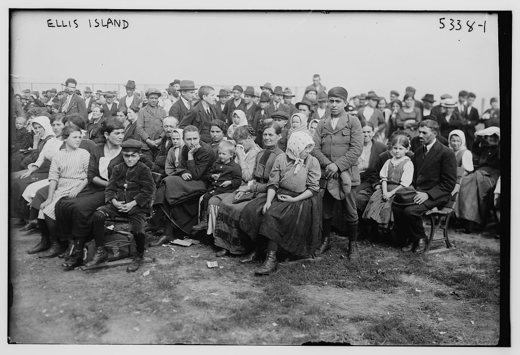 Ellis Island Immigrants
